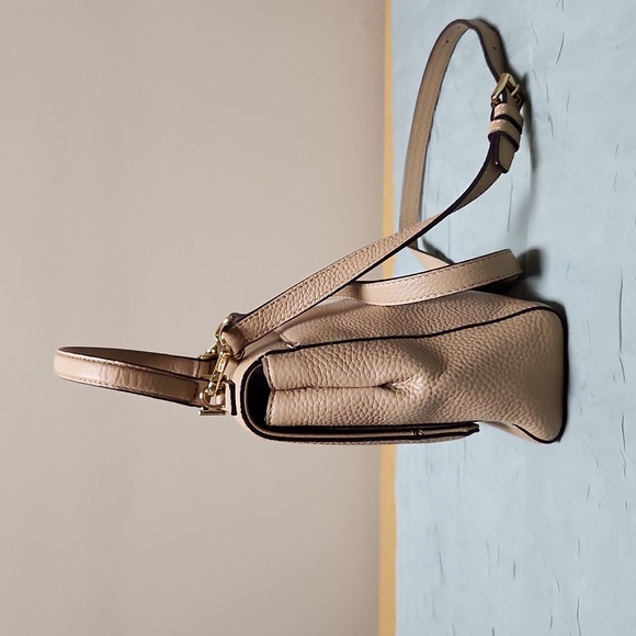 Michael Kors Callie Ballet Handbag Taupe - Picture 3 of 11